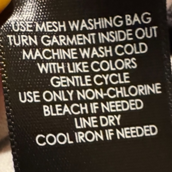 Torrid Plaid Shacket (red/navy) — perfect for fall! - Picture 9 of 9